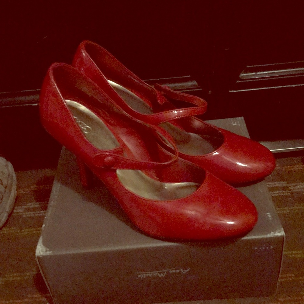 Red shoes